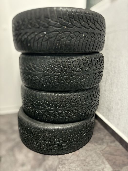 Set 4 anvelope de iarna 225/50/R18 99H XL Nokian