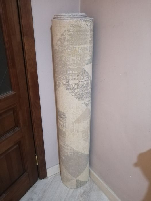 Продам палас 600 см х 142 см.