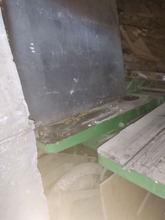 Ламинанты и станки сотилади