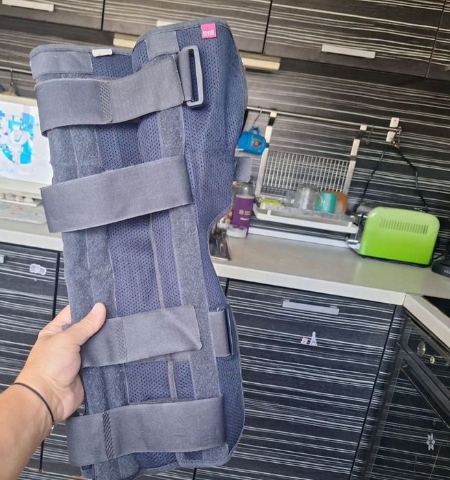 Ортопедична наколенка