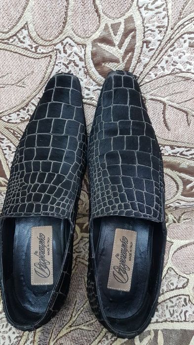 продам вещи и обувь недорого