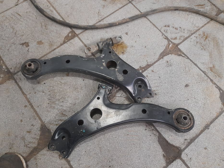 Продаётся  рычаги