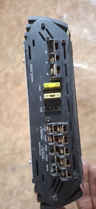 Продам усилитель