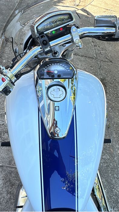 Suzuki boulevard m109r