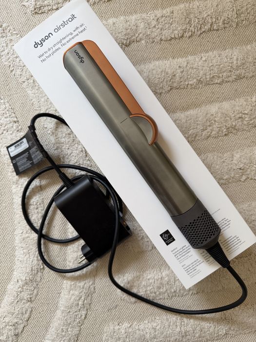 Уред за коса Dyson Airstrait HT01 Silver/Copper В гаранция!