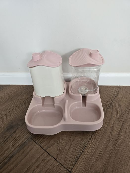 Кормушка для животных