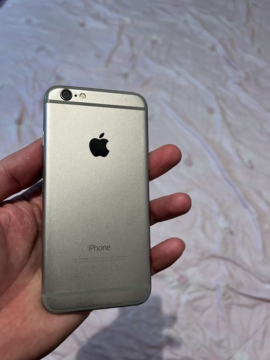 Iphone 8, в подарок iphone 6.