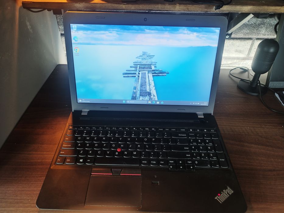 Laptop Lenovo Thinkpad E550, i3, 4gb RAM, 256gb  sdd