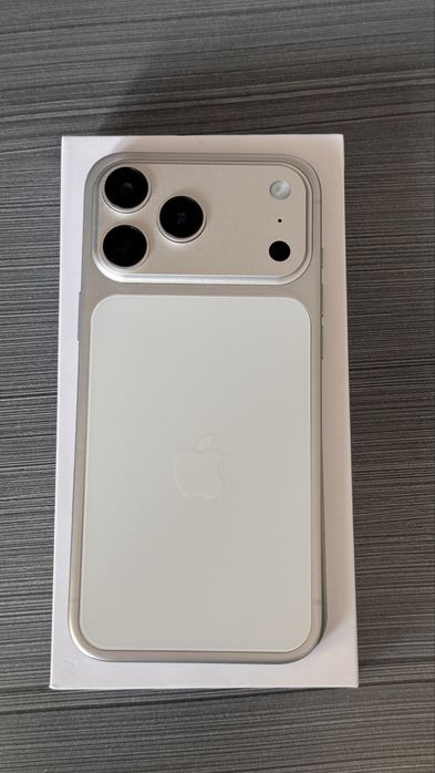 IPhone 17 pro max 256гб