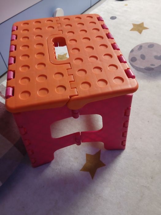 Сгъваемо детско столче