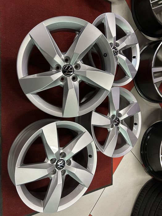 17 Цола 5х100 Skoda Scala Kamiq Fabia VW T Cross Tiago Polo  Original