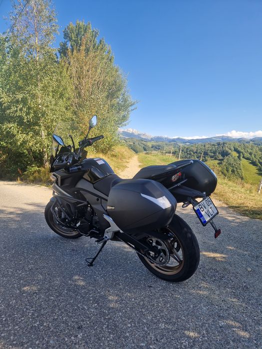 CF Moto 700MT 2023