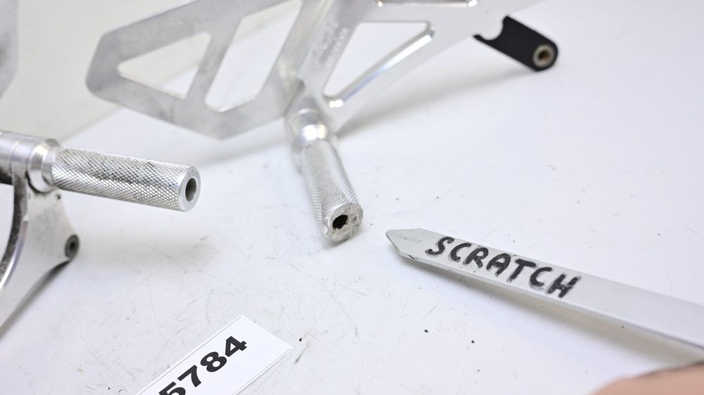 Scarite Fata Stanga Dreapta Pedala Schimbator Aprilia Racing RSV 1000