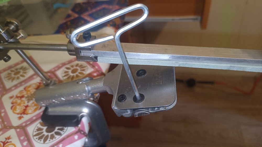 Точилка для ножей