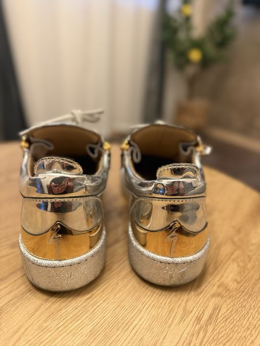 Обувки Giuseppe Zanotti  нови
