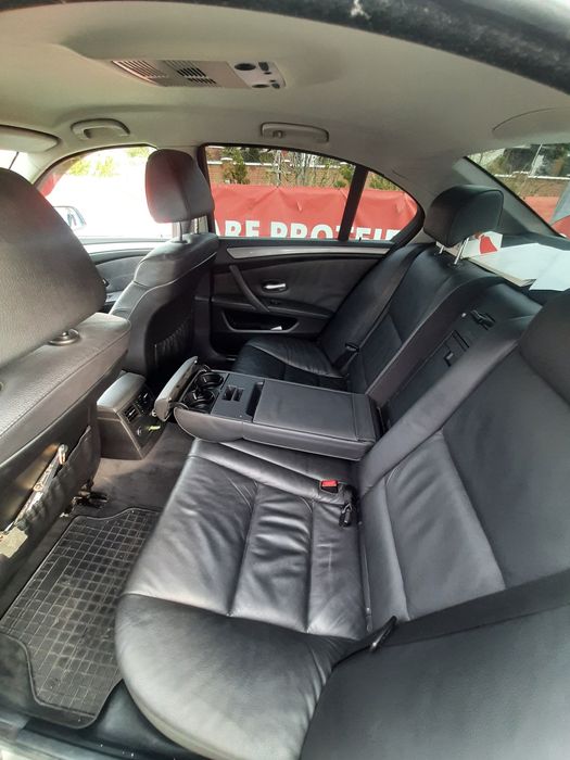 Vând bmw e60 LCI,an 2007 facelift.