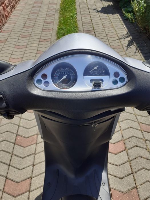 Scuter Piaggio Fly50, 4T, an 2008, unic proprietar – 900€ negociabil