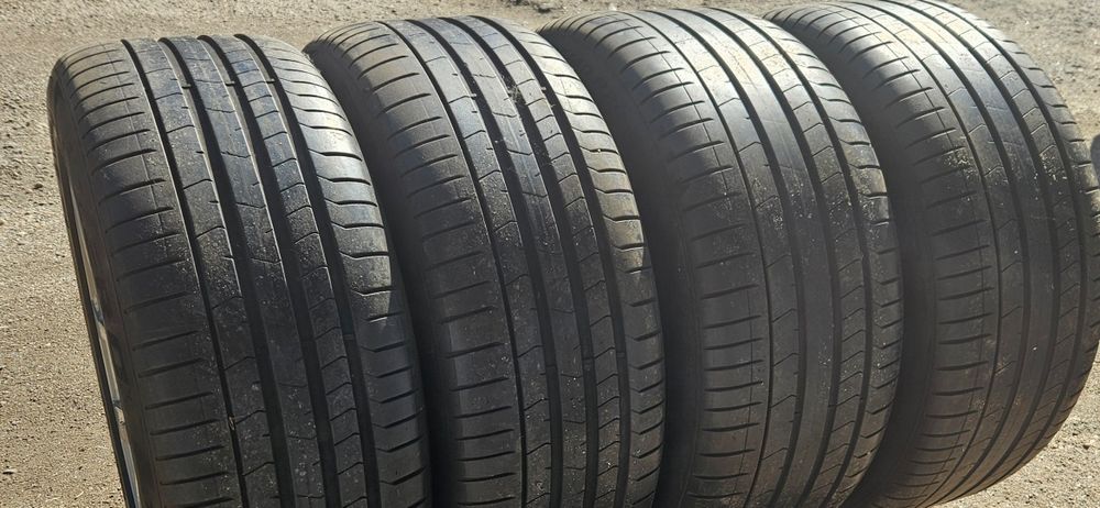 Anvelope vara set 4buc 305 40 20 / 275 45 20 Pirelli Runflat RSC *