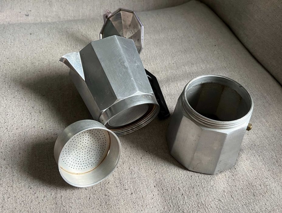 Cafetiera aluminiu 6 cesti 300ml pentru plita prin infuzie