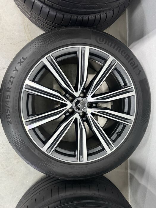 Jante Audi Q8 SQ8 R21 Originale Continental de vara 44/2024 99%