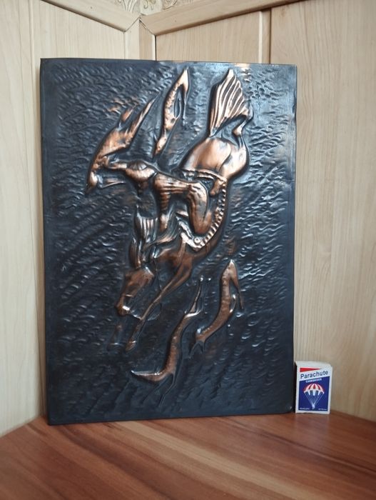 Продается чеканка, сделана в УзССР (ТАПОиЧ)