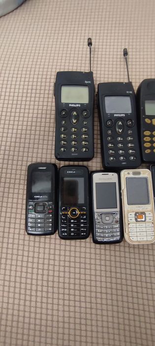 LOT 12 telefoane netestate CITITI anuntul!!!