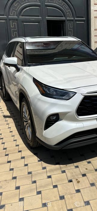 Toyota highlander