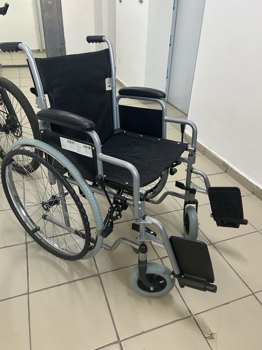 Инвалидная коляска