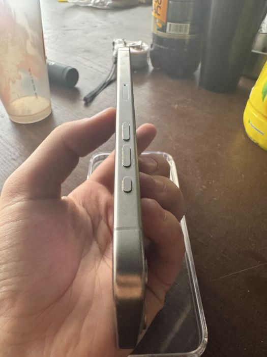 Продам iphone 15 pro max 256gb