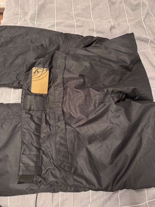 Pantaloni de schi dama