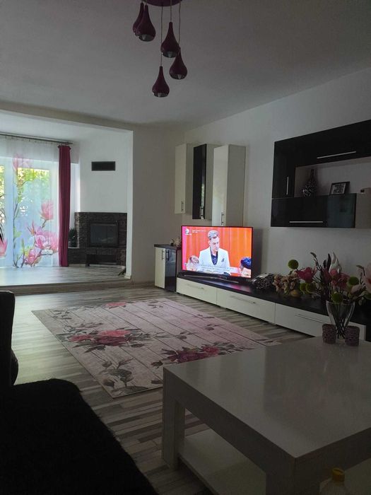 mobila sufragerie alb negru