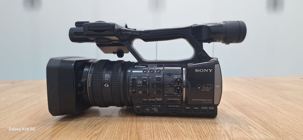 Камера сони АХ 2000