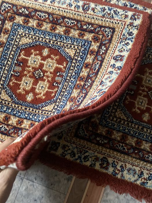 2 Коврика маленькие теплые сидушка на стул