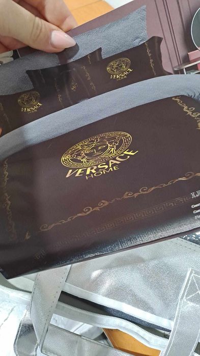 Disponibile în stoc