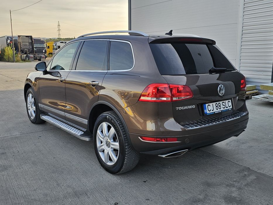 VW Touareg,4x4,3.0 Diesel,245CP,Navi,Jante,Piele,Cârlig, Posibil Rate*