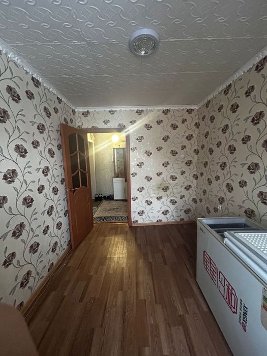 Продам четырехкомнутную квартиру