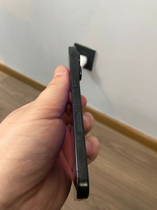 iphone 16 pro с гарантей