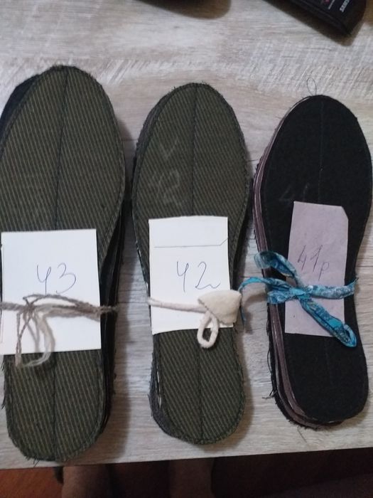 Тонкие стельки в сапоги и кроссовки