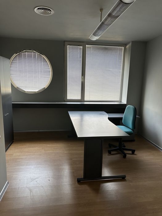 Дава се под наем Офис в Пловдив, Индустриална зона - Тракия - 500 кв.м за 5000 € - Снимка #9