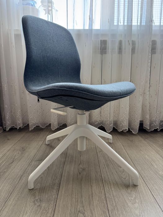 Scaune Ikea Albastre