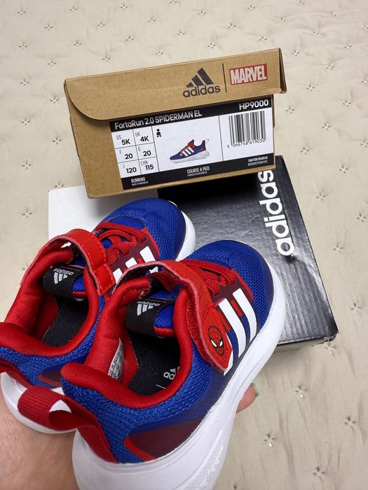 Pantofi sport Adidas Spiderman 20