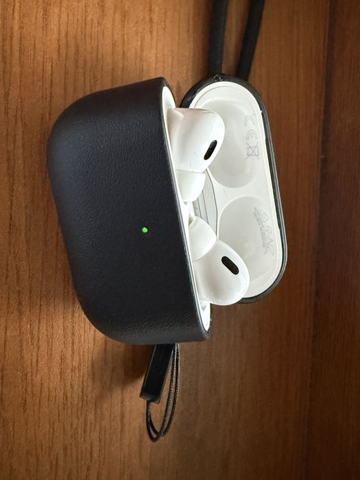 AirPods Pro 2 ( 2023 )