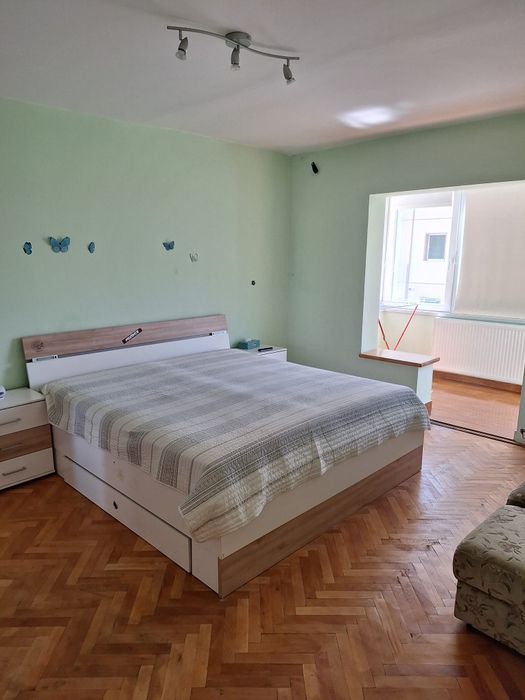 Închiriez apartament 2 camere