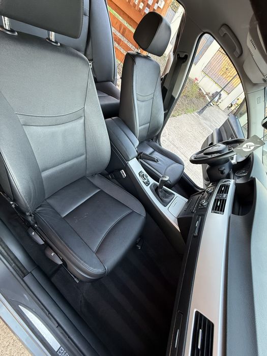 BMW seria 3 E90 Facelift