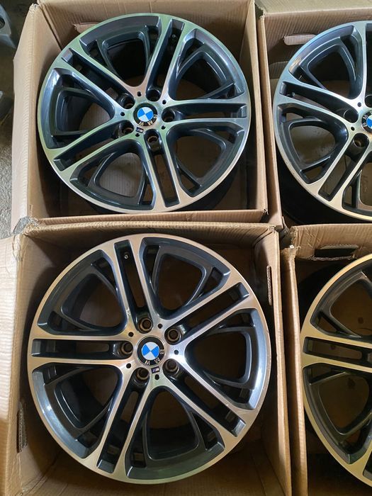 Jante originale Bmw pachet M R20 in doua latimi