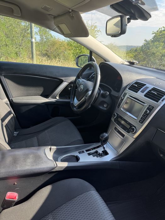 TOYOTA Avensis 2012 — imagine 5