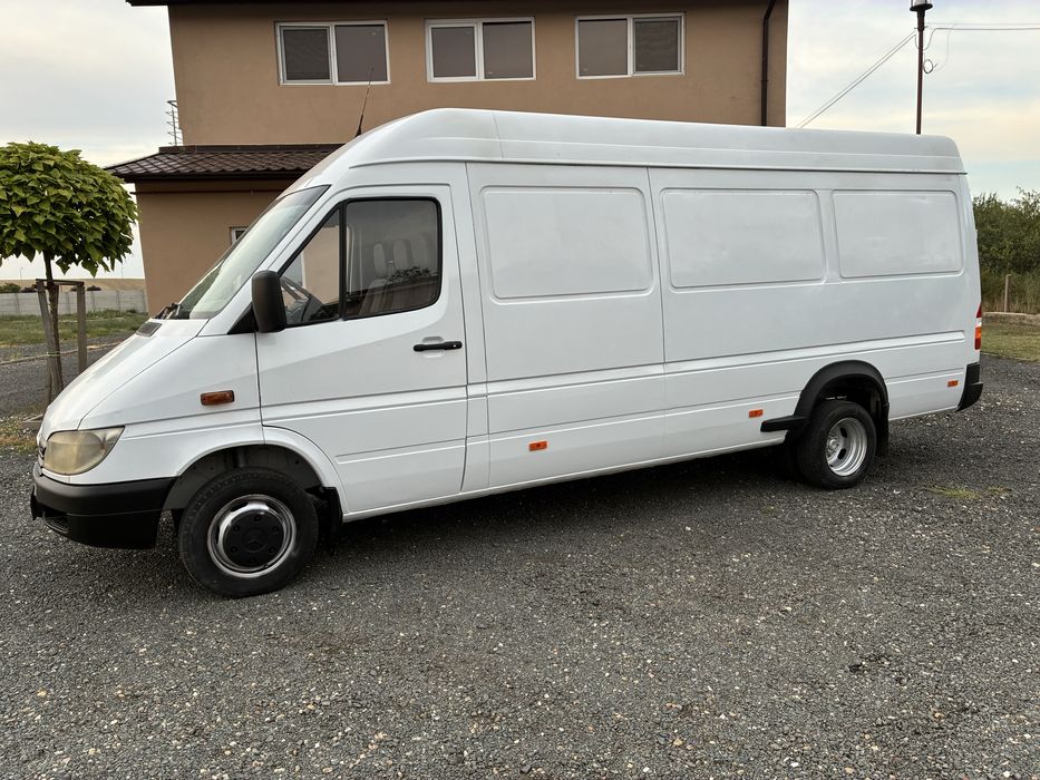 Mercedes Sprinter 411. 2.2 diesel PUNTE DUBLA