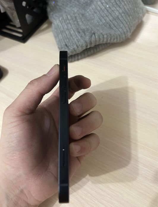 Продам Iphone 13mini 256gb