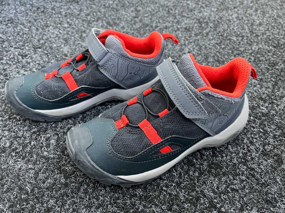 Incaltaminte sport munte copii