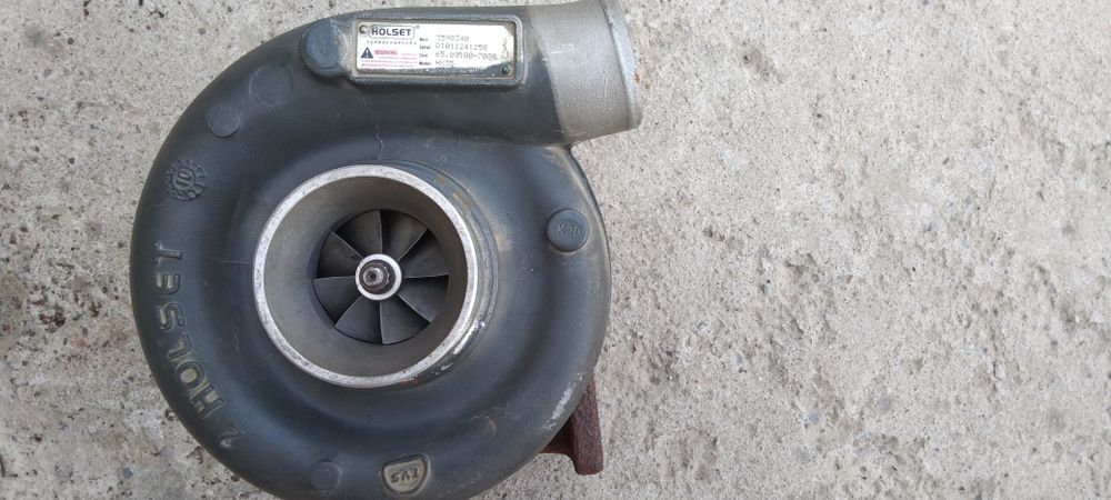 Запчасти для экскаватора б/у